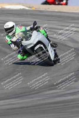 media/Nov-16-2025-Race Pace (Sun) [[8c5fa54630]]/Verified Riders/1-Turns 9 and 10 (925am)/